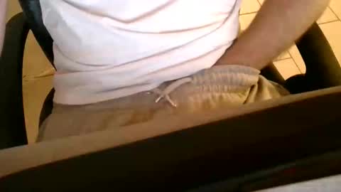 Snapshot of creator8871 chatting on October 2025 09:07:02 AM creator8871 online show from October 2025 09:07:02 AM