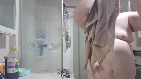 The hopeless romantic online show from December 2025 08:43:01 AM