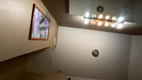 Snapshot of creeksidecouple chatting on April 2026 01:20:01 PM Creeksidecouple online show from April 2026 01:20:01 PM