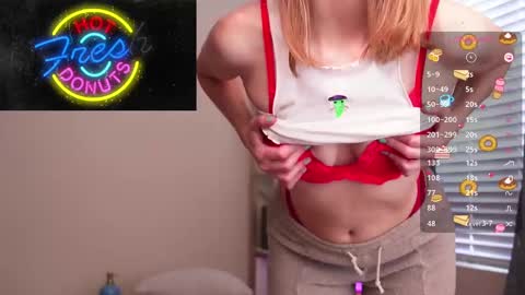 Quinn de la Creme online show from January 2025 04:51:02 PM