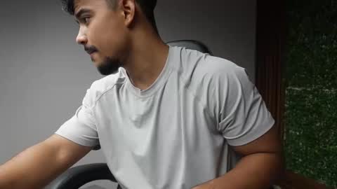 Crimson heart online show from December 2025 12:23:02 PM