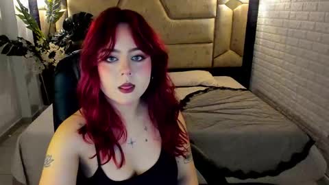 Snapshot of crimson_tati chatting on March 2026 02:08:02 AM Tatiana online show from March 2026 02:08:02 AM