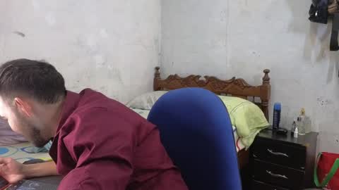 Snapshot of cris_simons chatting on December 2024 11:05:02 PM cris_simons online show from December 2024 11:05:02 PM