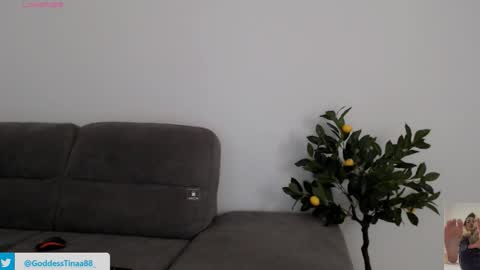 Snapshot of cris_tinne chatting on March 2026 06:52:02 AM cris_tinne online show from March 2026 06:52:02 AM