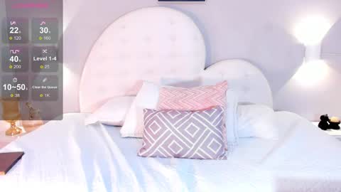 Snapshot of crisdegli_ chatting on March 2025 02:51:02 PM Cris online show from March 2025 02:51:02 PM