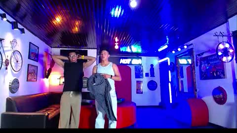 Snapshot of crismens chatting on January 2026 01:05:02 PM crismens online show from January 2026 01:05:02 PM