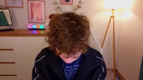 Snapshot of crisp1n chatting on October 2025 01:34:02 PM Chris online show from October 2025 01:34:02 PM