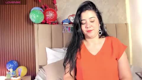 criss  spiicy online show from September 2025 07:47:01 PM