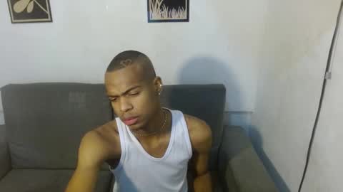 criss_zuri online show from September 2025 11:15:01 AM