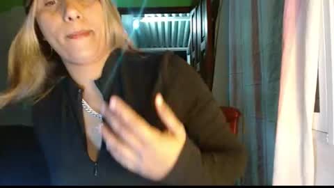 Snapshot of crisshantall chatting on July 2026 03:15:02 AM crisshantall online show from July 2026 03:15:02 AM