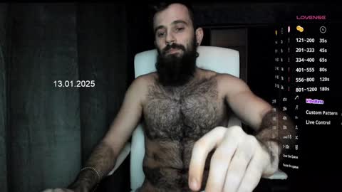 Snapshot of crissstud chatting on January 2025 01:36:02 AM Criss online show from January 2025 01:36:02 AM