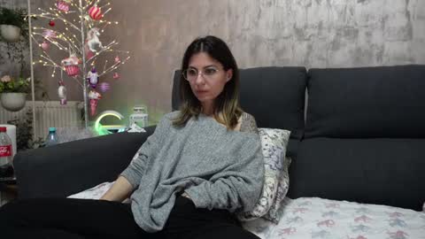 crissy_love online show from December 2024 10:20:01 PM
