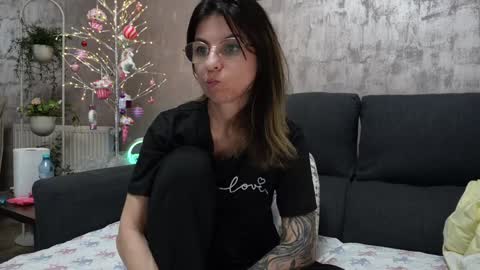crissy_love online show from January 2025 11:27:02 PM