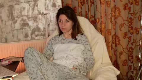 Snapshot of crissy_love chatting on May 2026 05:03:02 AM crissy_love online show from May 2026 05:03:02 AM