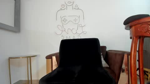 Snapshot of cristal_antonella chatting on April 2026 10:37:02 PM Antonella PG Mi OnlyFans antonella1110 online show from April 2026 10:37:02 PM