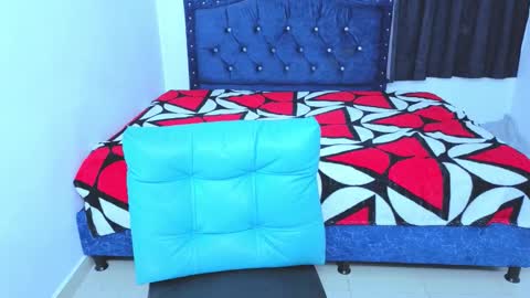 Cristal online show from September 2025 12:11:02 AM