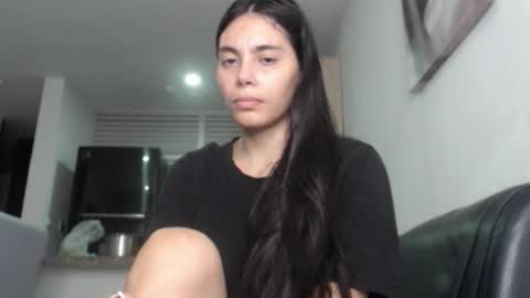 Snapshot of cristal_loverss chatting on March 2026 10:18:01 AM cristal beautiful online show from March 2026 10:18:01 AM