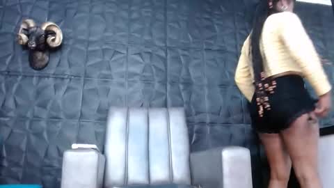 Snapshot of cristal_smith06 chatting on October 2025 11:07:01 AM Hanna online show from October 2025 11:07:01 AM