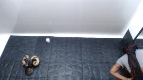 Snapshot of cristal_smith06 chatting on December 2025 07:56:02 AM Hanna online show from December 2025 07:56:02 AM