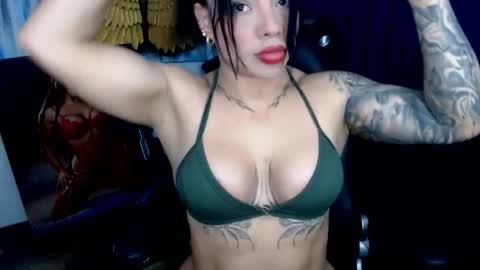 Snapshot of cristalbeautiful1 chatting on December 2025 03:58:02 AM Natalie online show from December 2025 03:58:02 AM