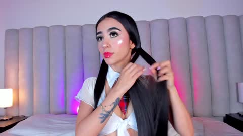 Nicole  Connection time 220pm-910pmCol online show from December 2024 07:32:01 PM