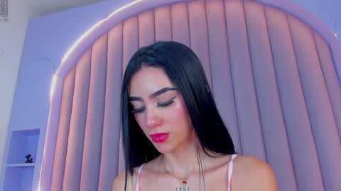 Nicole  Connection time 220pm-910pmCol online show from February 2025 01:55:02 AM