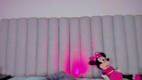 Nicole  Connection time 220pm-910pmCol online show from February 2025 07:16:02 PM