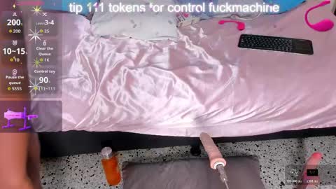 cristale69 online show from April 2026 06:46:01 PM