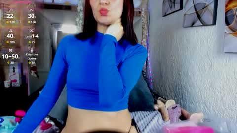   online show from November 2025 06:11:02 PM