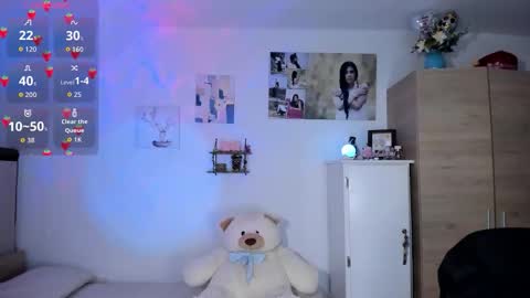 cristal online show from September 2025 03:35:02 PM