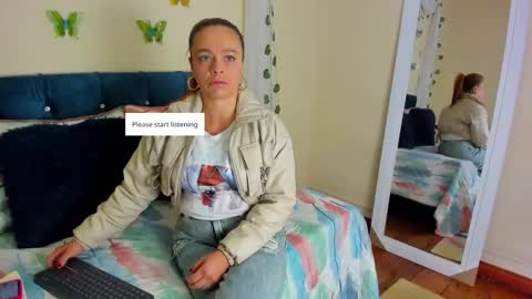 Snapshot of cristalwalker__ chatting on September 2025 11:22:02 AM cristal walker online show from September 2025 11:22:02 AM