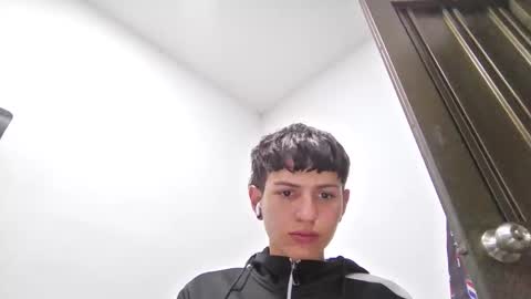 cristbarber online show from December 2025 11:45:01 PM