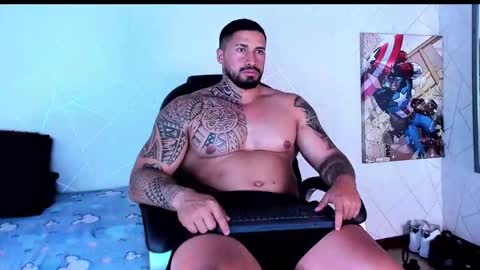 cristian walker online show from November 2025 01:00:02 PM