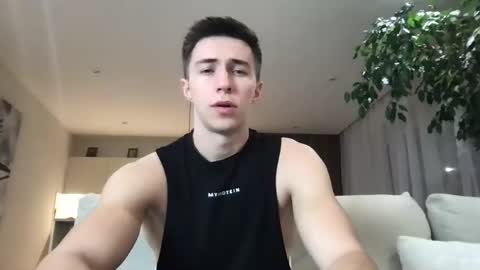 Snapshot of cristianovilla chatting on January 2025 07:18:02 PM CristianoHailey online show from January 2025 07:18:02 PM