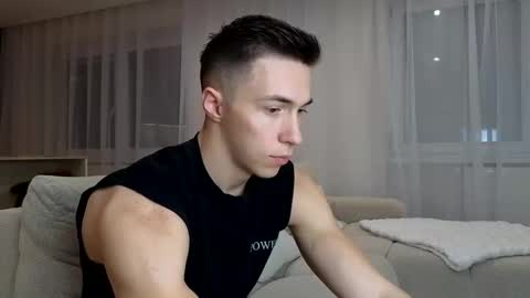 Snapshot of cristianovilla chatting on February 2025 07:25:02 PM CristianoHailey online show from February 2025 07:25:02 PM