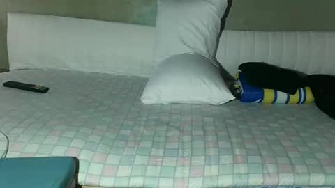 Snapshot of cristianrr184034 chatting on April 2026 02:00:01 PM cristianrr184034 online show from April 2026 02:00:01 PM