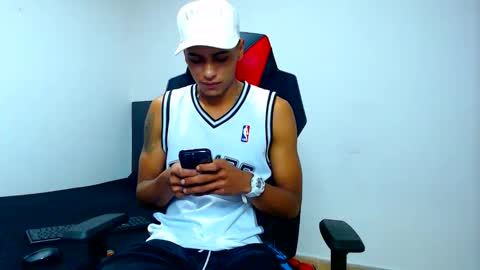 cristian online show from March 2026 07:01:01 AM