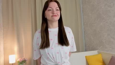 Kate  online show from February 2026 04:43:02 AM