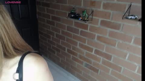 cristina online show from April 2026 08:03:02 PM