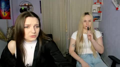 Snapshot of cristin_kisses chatting on May 2026 08:44:02 AM Christin online show from May 2026 08:44:02 AM