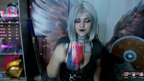 Cristina  online show from November 2025 09:28:02 AM