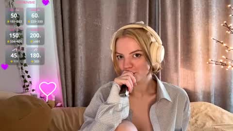 Snapshot of cristinekondo chatting on May 2026 03:29:02 PM Marry online show from May 2026 03:29:02 PM