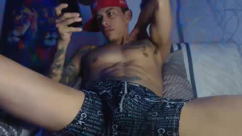 criistofer online show from October 2025 10:06:02 PM