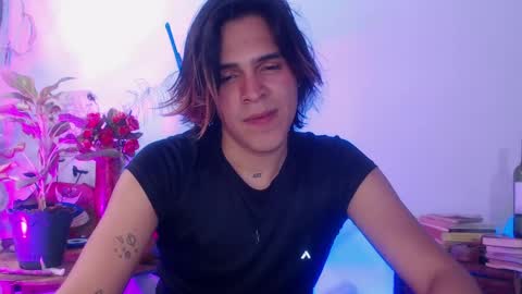 Snapshot of cristopher_069 chatting on January 2025 03:02:01 PM Cristopher online show from January 2025 03:02:01 PM