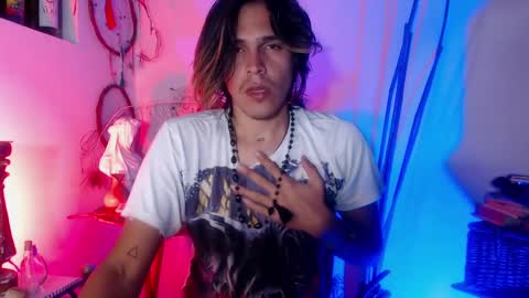 Snapshot of cristopher_069 chatting on January 2025 01:22:01 AM Cristopher online show from January 2025 01:22:01 AM