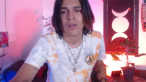 Snapshot of cristopher_069 chatting on February 2025 02:32:02 PM Cristopher online show from February 2025 02:32:02 PM