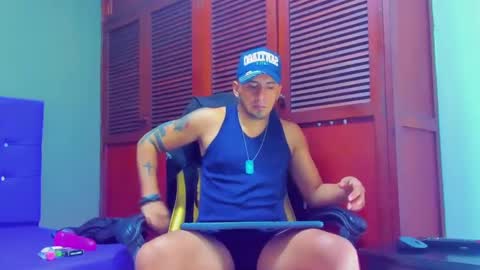 Snapshot of cristophertompson chatting on February 2025 12:47:01 PM Say me Cris online show from February 2025 12:47:01 PM