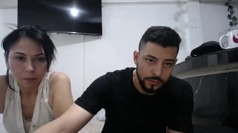 crisyoha4020 online show from October 2025 03:04:01 AM