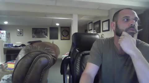 Snapshot of crm400 chatting on October 2025 01:03:02 AM billybasement online show from October 2025 01:03:02 AM