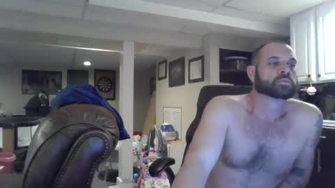 Snapshot of crm400 chatting on October 2025 03:20:01 AM billybasement online show from October 2025 03:20:01 AM